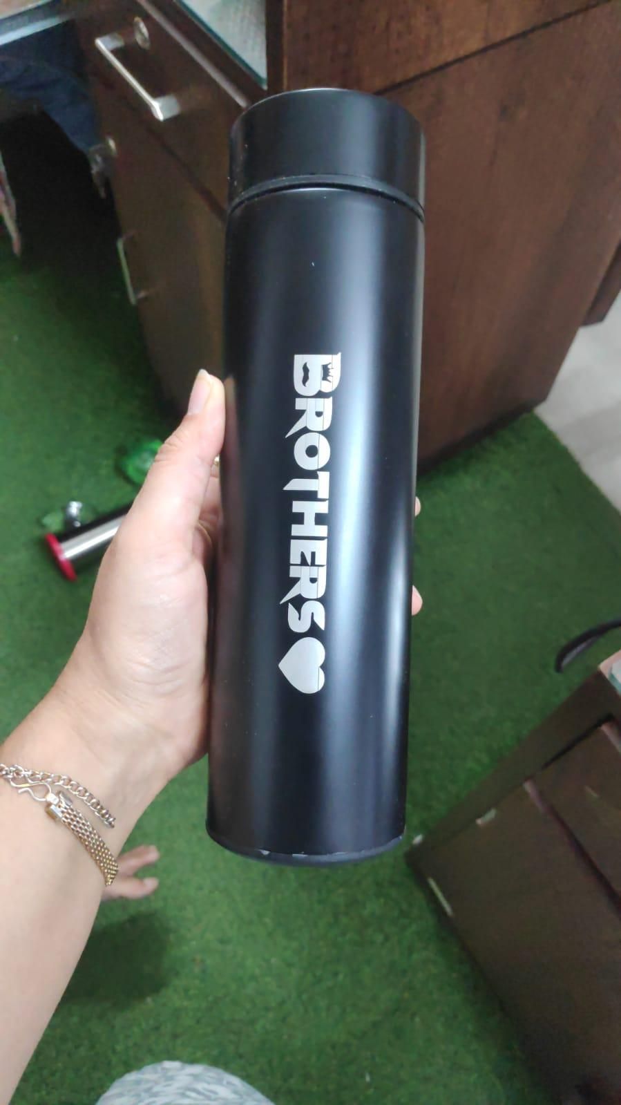 Brother Rakhi Gift Set – Temp Bottle with 2 Rakhis