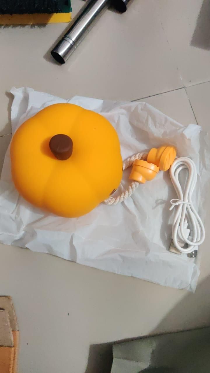 Sad Pumpkin Silicone Night Lamp – Rechargeable LED