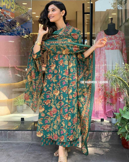 Keeva Floral Handblock Print Suit Set – Heavy Rayon Kurta, Bottom & Chanderi Dupatta